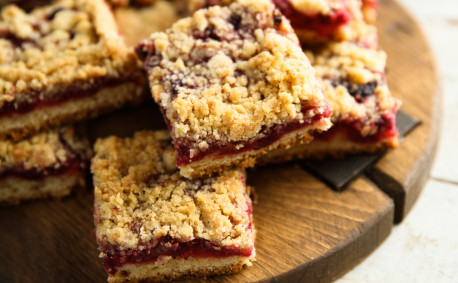 Delicious Raspberry Bar Recipe