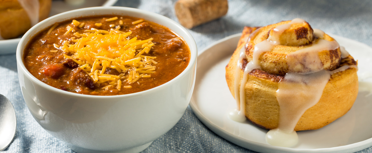 Chili and cinnamon rolls - it's a Kansas thing