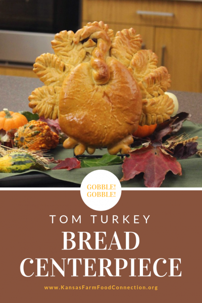 Tom Turkey Bread Recipe - Thanksgiving Centerpiece Idea