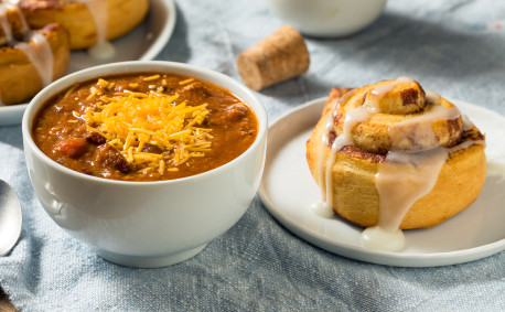 Chili and cinnamon rolls - it's a Kansas thing